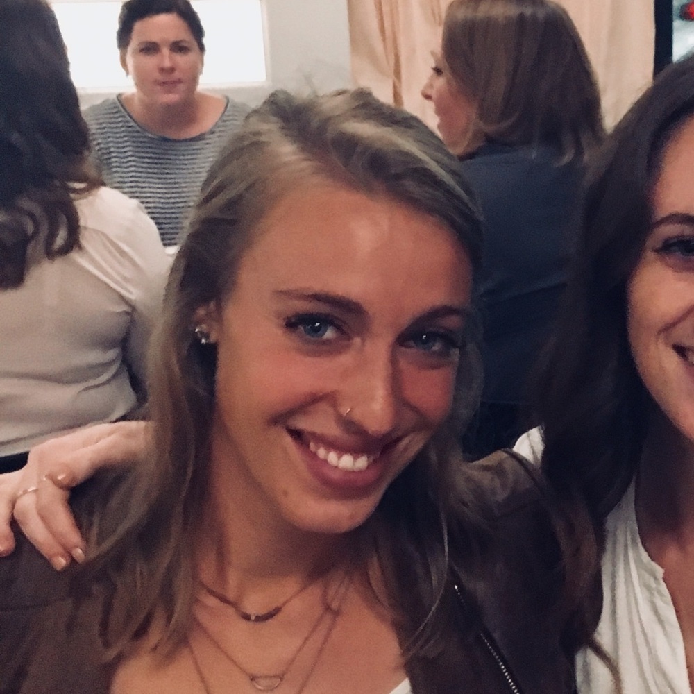 Meet your Posher, Claire